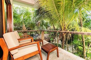 Olas Tulum