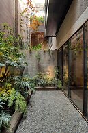 Casa Tenue