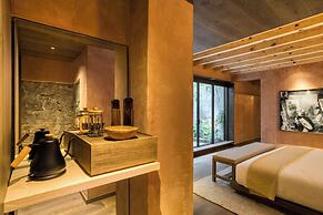 Casa Tenue