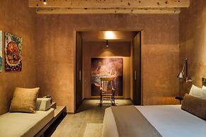 Casa Tenue