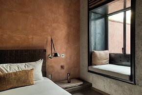 Casa Tenue
