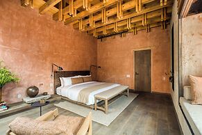 Casa Tenue