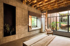 Casa Tenue