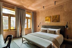 Casa Tenue