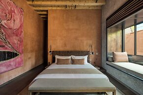 Casa Tenue