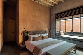 Casa Tenue