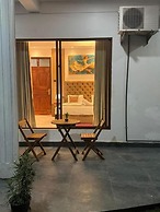 ThiThi's Palace
