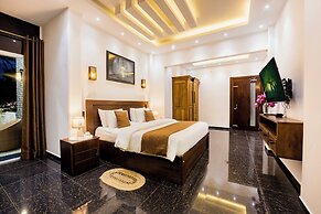 ThiThi's Palace