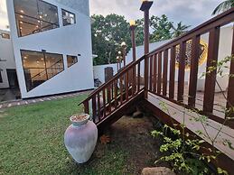 ThiThi's Palace