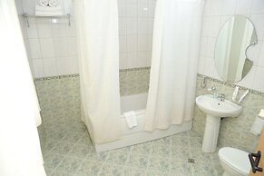 EXPO Hotel