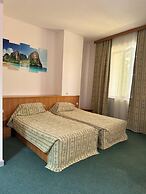 EXPO Hotel