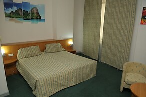 EXPO Hotel