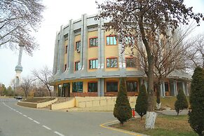 EXPO Hotel