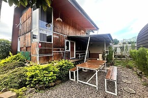 Elka-Es Villa