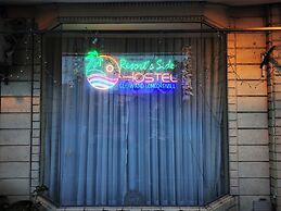 Resort’s Side Hostel near Shangrila