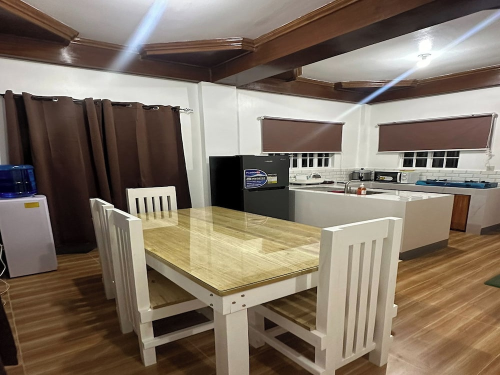 Keps Boarding House