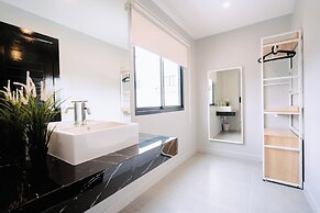 The Modern Pool Villa Hua Hin