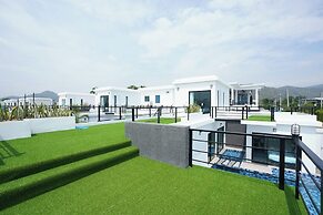 The Modern Pool Villa Hua Hin