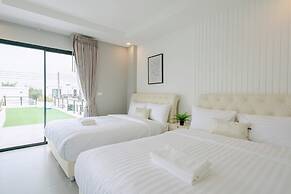 The Modern Pool Villa Hua Hin