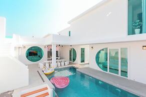 The Modern Pool Villa Hua Hin