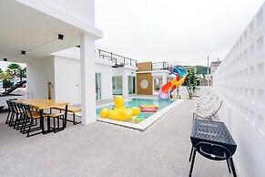 The Modern Pool Villa Hua Hin