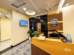 Hotel Manas Inn