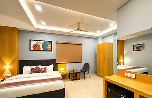 Hotel Manas Inn