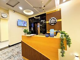 Hotel Manas Inn