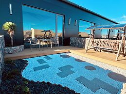 QING Luxury Campground Hotel