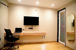 Q' Nest Hotel Cloud End Lansdowne