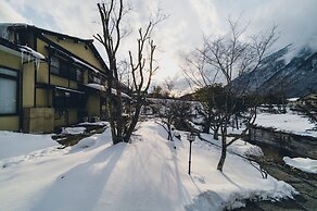 Ryokan Yakenoyu