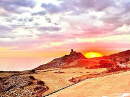 LA COLLINA SUL MARE