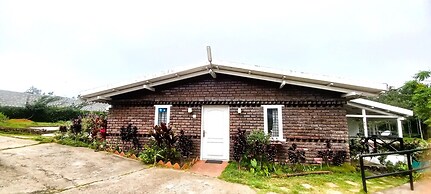 iSTAYS The Colonial Villa Yercaud