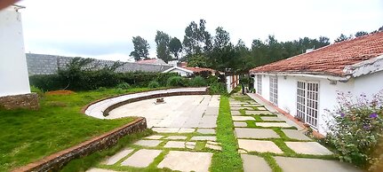 iSTAYS The Colonial Villa Yercaud