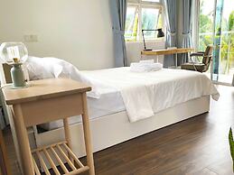 Calm Beach Inn