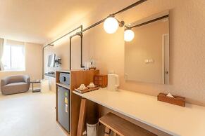 Mai Hotel