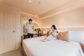 Mai Hotel