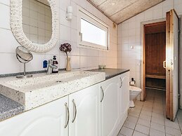 4 Star Holiday Home in Vaeggerlose