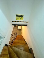 Ayaz home