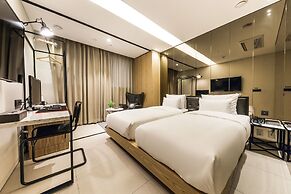 HOTEL CULLINAN