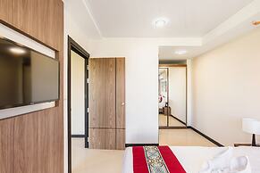 One bedroom Condo in Naiharn P209