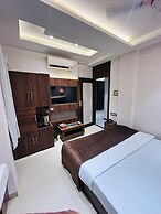 Hotel Care Residency