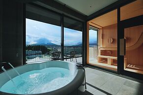 edit x seven FUJI GOTEMBA