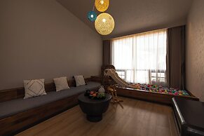 Shangri La Yi Shan Ban Yun Inn
