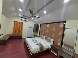 Yogi Golden Resort