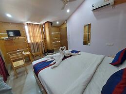 Yogi Golden Resort