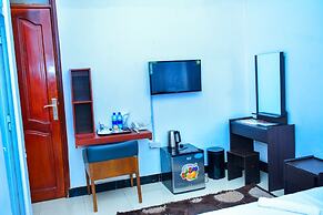 MARKDON EXECUTIVE LODGE KISASA