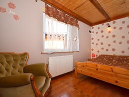 Comfortable Holiday Homes, Covered Pool