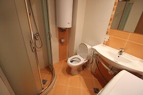 River Park - Menada Apartments