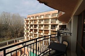 River Park - Menada Apartments